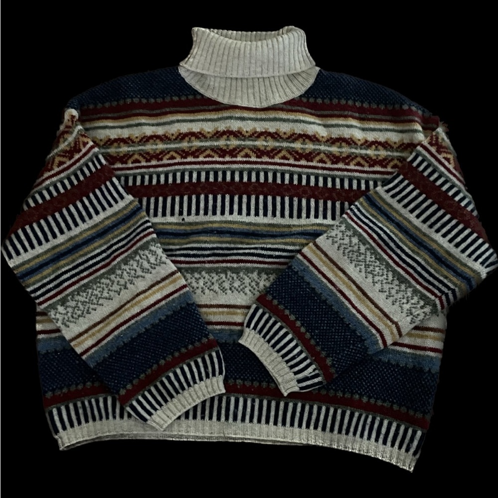 100% wool vintage Shetland sweater, $150 value. Women’s size Medium.